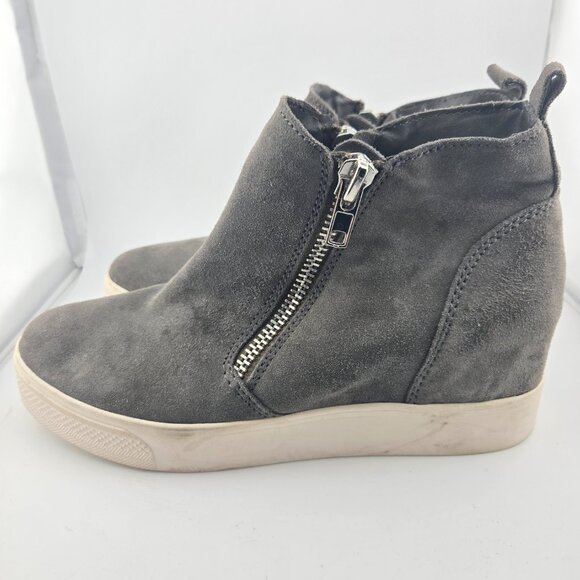 Steve Madden Wedgie Gray Suede Hidden‑Wedge Sneaker Bootie Size 9.5M - Picture 4 of 7